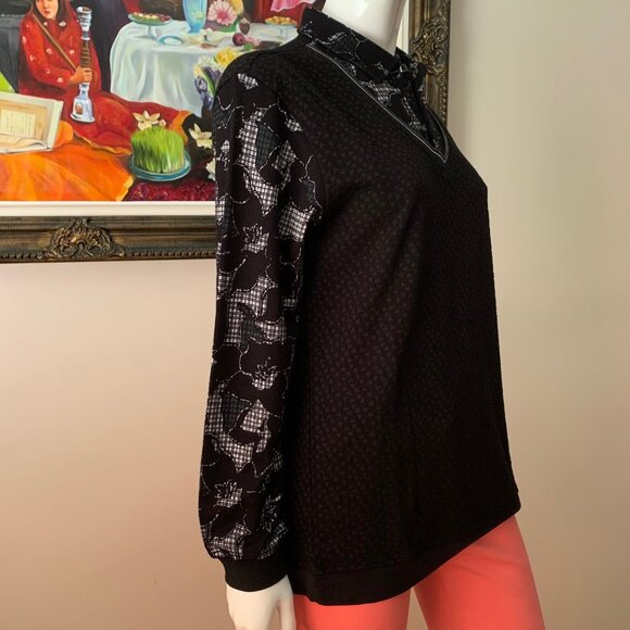 Kaishijindi Long Sleeve Shirt - Picture 3 of 7